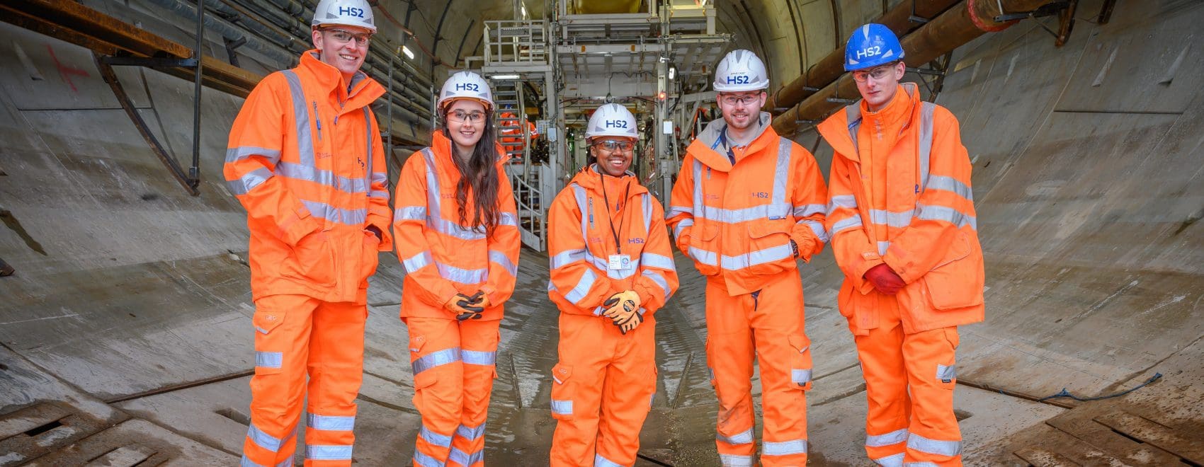 Apprentices in the Long Itchington Wood tunnel